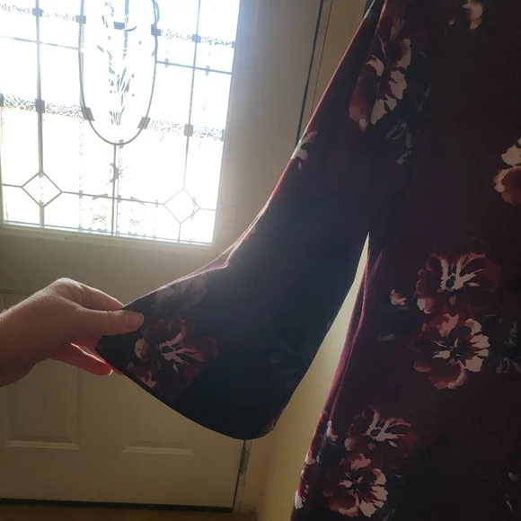 Dark Burgundy Floral Dress - Picture 3 of 5